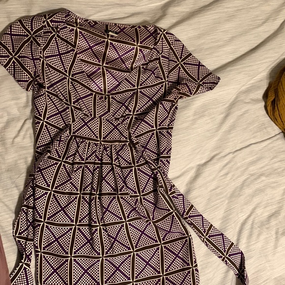 Size 2 J Crew purple geometric  silk dress - Picture 1 of 4